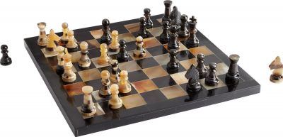 CYAN DESIGN CHECKMAT Chess Set Resin Horn