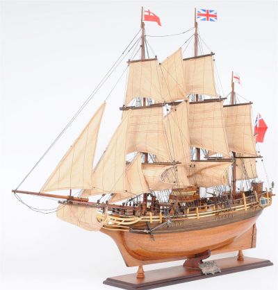 Model Ship Traditional Antique HMS Bounty Brass Nameplate Mahogany Rosewood