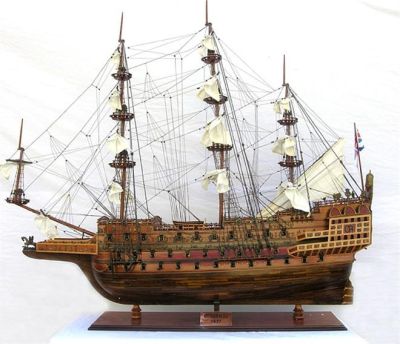Ship Model Watercraft Traditional Antique HMS Sovereign of the Seas Monumental