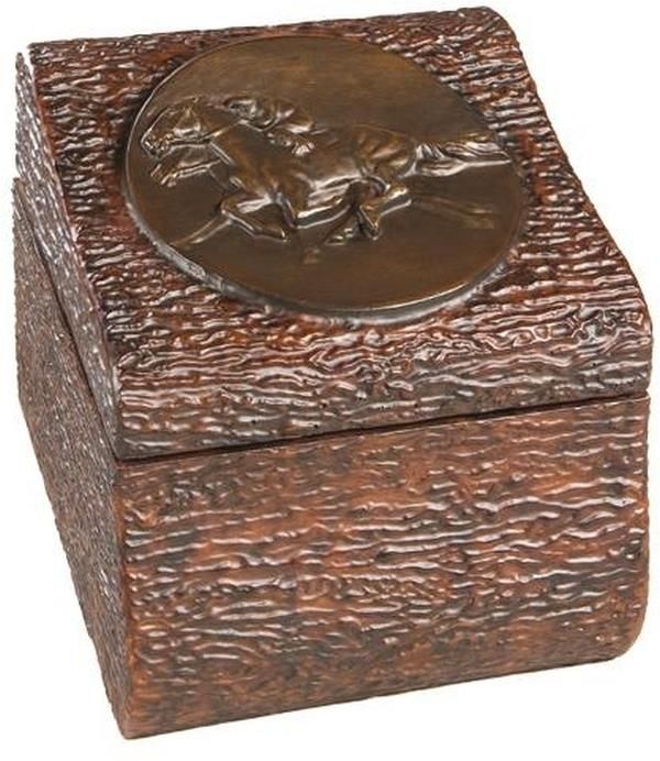 Box Horse Race Too Close To Call Hinge Lid Hand-Cast Resin OK Casting Equestrian