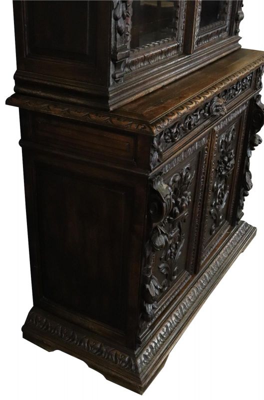 Buffet Antique 1880 Hunting Renaissance Carved Oak Glass 4-Door 1-Drawer