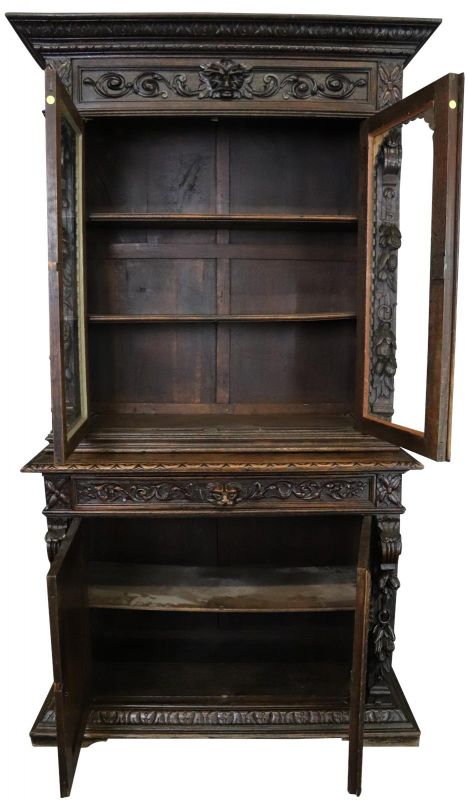 Buffet Antique 1880 Hunting Renaissance Carved Oak Glass 4-Door 1-Drawer