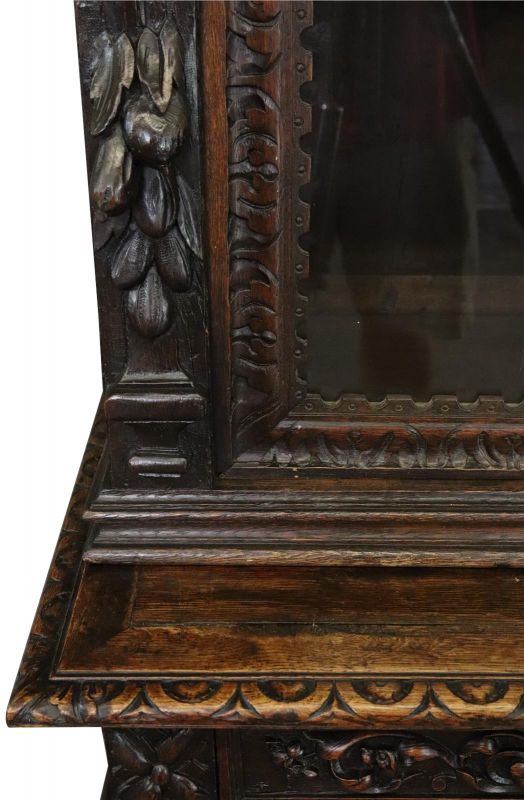 Buffet Antique 1880 Hunting Renaissance Carved Oak Glass 4-Door 1-Drawer