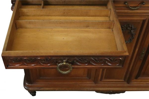 Buffet Louis XVI Antique French Walnut 1900 Glass Doors Pretty Carvings