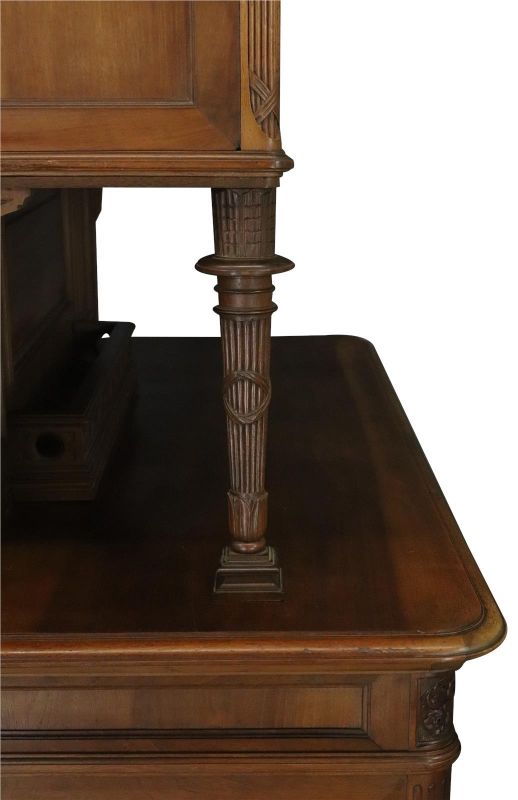 Buffet Louis XVI Antique French Walnut 1900 Glass Doors Pretty Carvings