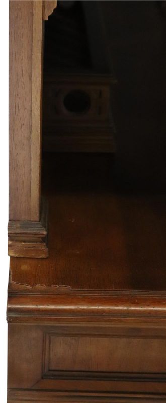 Buffet Louis XVI Antique French Walnut 1900 Glass Doors Pretty Carvings