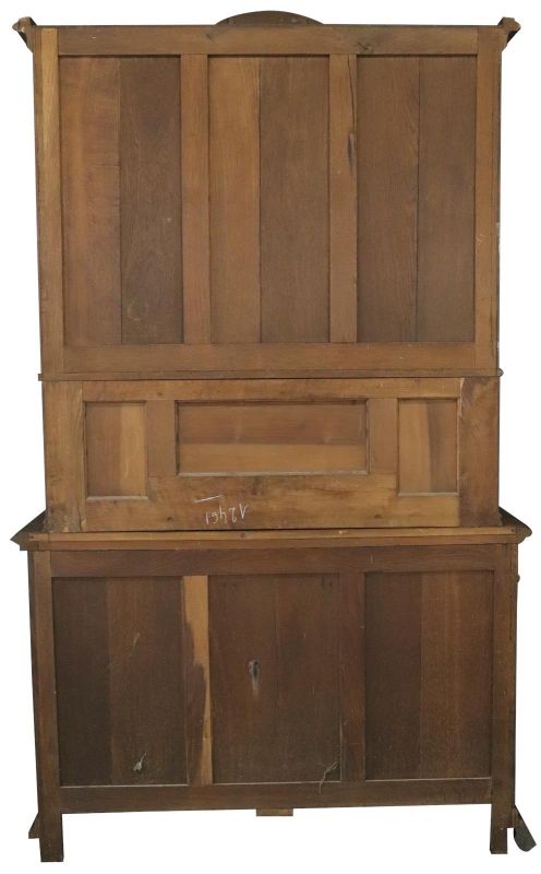 Buffet Louis XVI Antique French Walnut 1900 Glass Doors Pretty Carvings