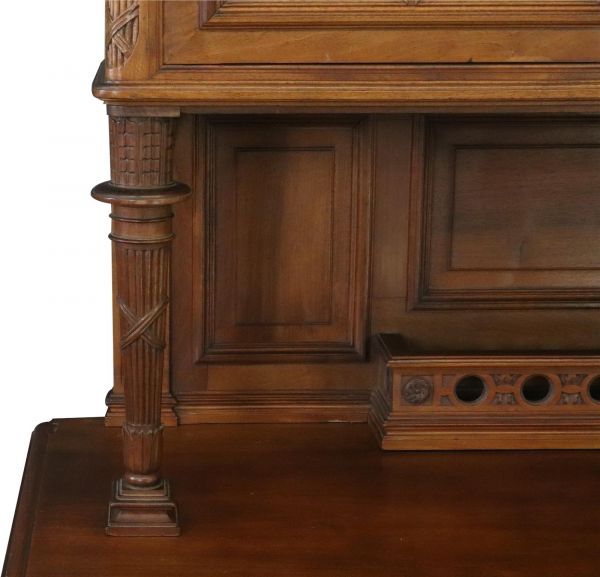 Buffet Louis XVI Antique French Walnut 1900 Glass Doors Pretty Carvings