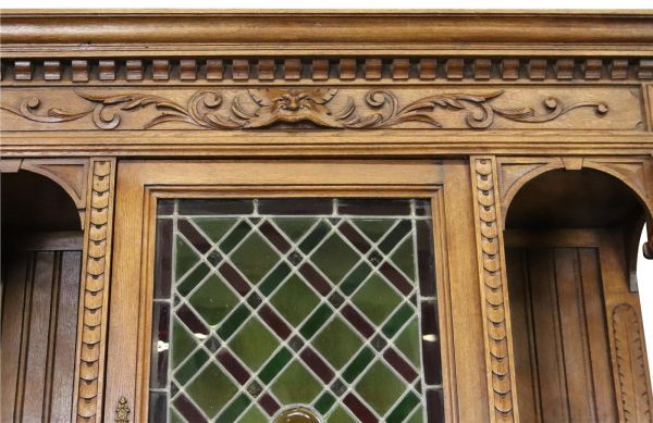 Buffet Mechelen Antique 1900 Carved Oak Handsome Stained Glass 3-Door 1-Drawer  