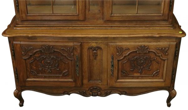 China Cabinet Louis XV Rococo Vintage French 1950 Oak Wood Glass Doors