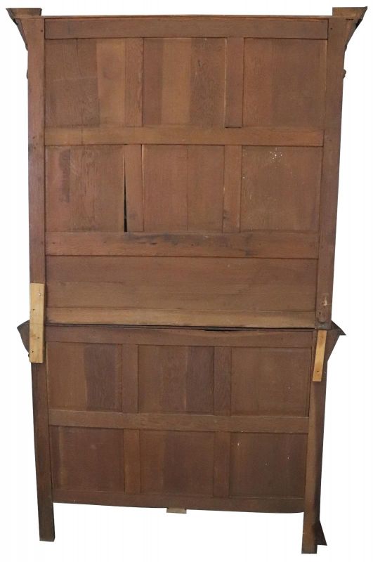 Buffet Mechelen Renaissance Antique 1890 Oak Wood Green Red Stained Glass