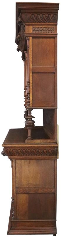 Buffet Mechelen Renaissance Antique 1890 Oak Wood Green Red Stained Glass