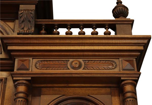 Buffet Renaissance Antique French Walnut Wood Carved Courtier Head Glass Door
