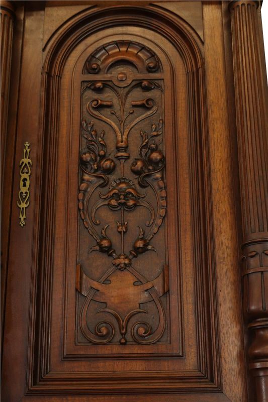 Buffet Renaissance Antique French Walnut Wood Carved Courtier Head Glass Door